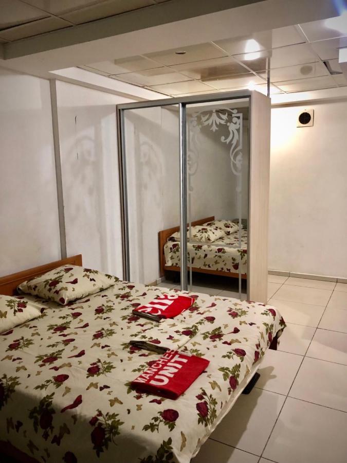Квартира Посуточно Каменское Appartement Buitenkant foto