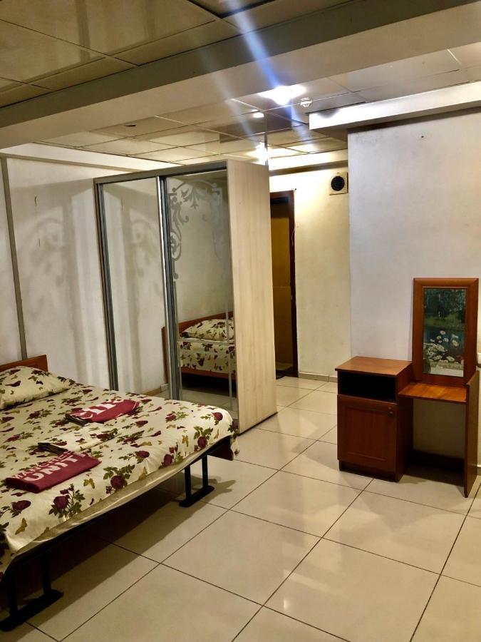 Квартира Посуточно Каменское Appartement Buitenkant foto
